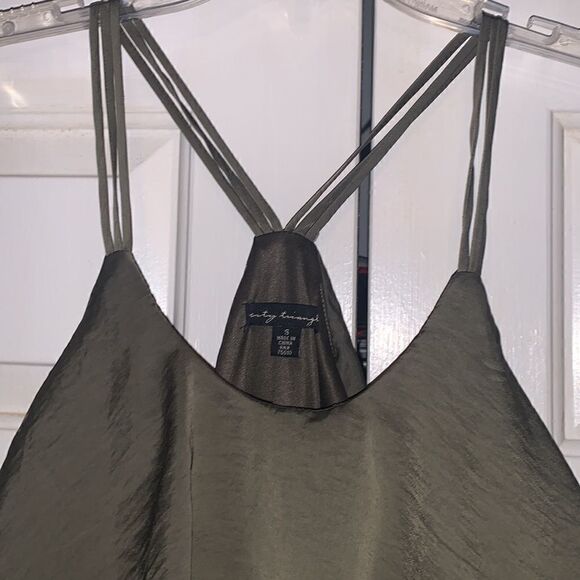 Juniors dress size small  - Picture 2 of 10